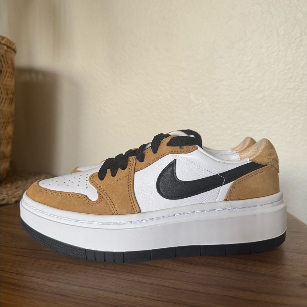 NEW Jordan 1 Elevate Low Rookie of the Year (Women's)
